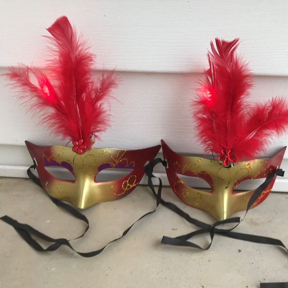 New year Party Mask Light Up Red Feather Disco - Picture 8 of 8